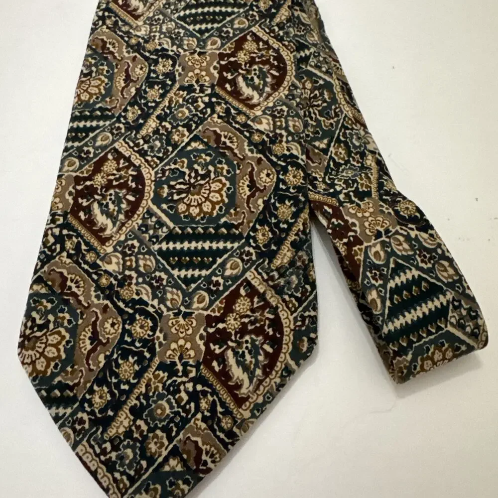 Christian Dior Monsieur Men’s Silk Tie Paisley Made In USA WPL 125 “Read”